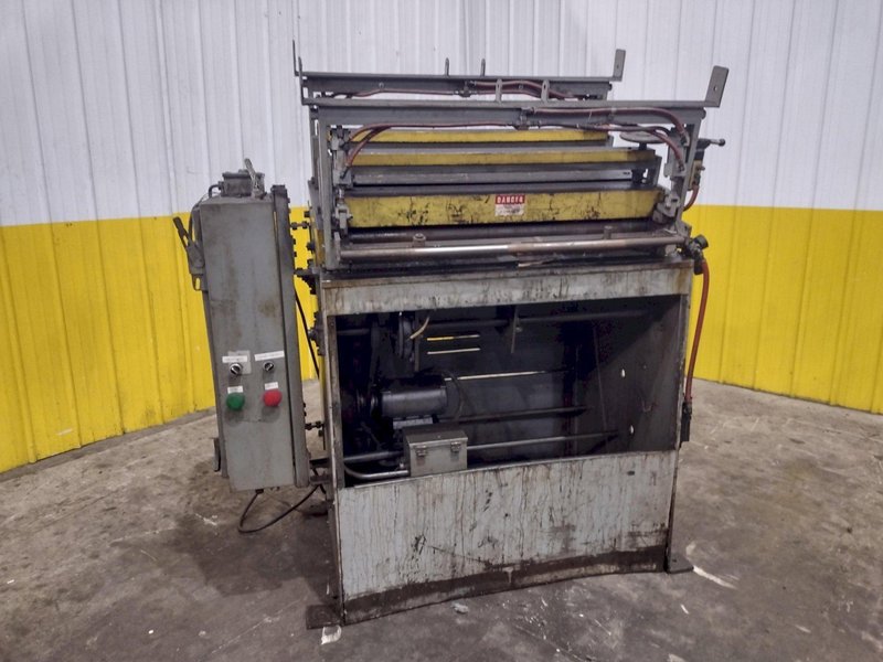40" WIDE  ROWE B-40 POWERED STRAIGHTENER. STOCK # 0218626