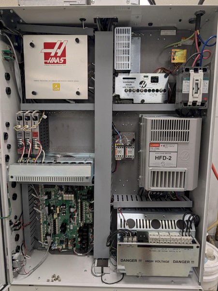 Haas VF-1D CNC Vertical Machining Center, Haas Coldfire CNC Control, 10,000 RPM, 20 ATC, LESS THAN 3000 SPINDLE HOURS- Auction Item