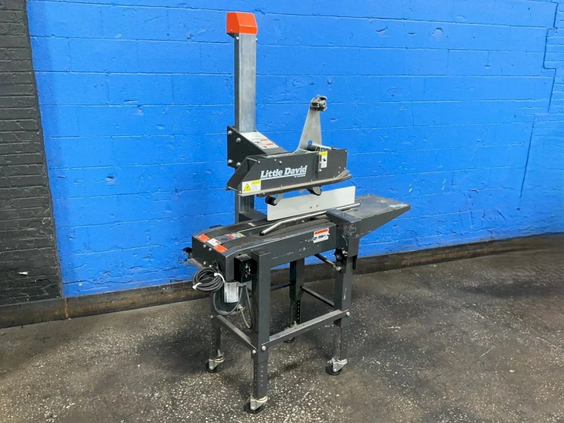 Loveshaw 8.5” X 28” Uniform Pressure Sensitive Case Tapper - Ld-7d/m