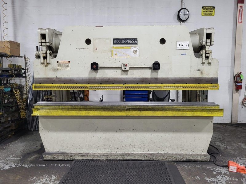Accurpress 130 Ton X 10′ Press Brake, 1985
