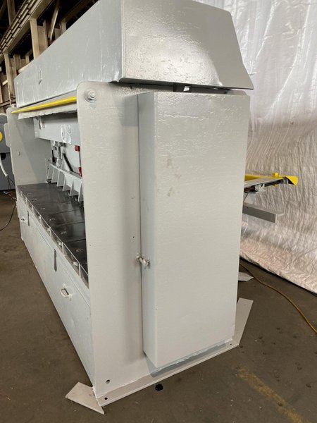 10' X 1/2" HTC 510-SR HYDRAULIC SHEAR. STOCK # 1800419