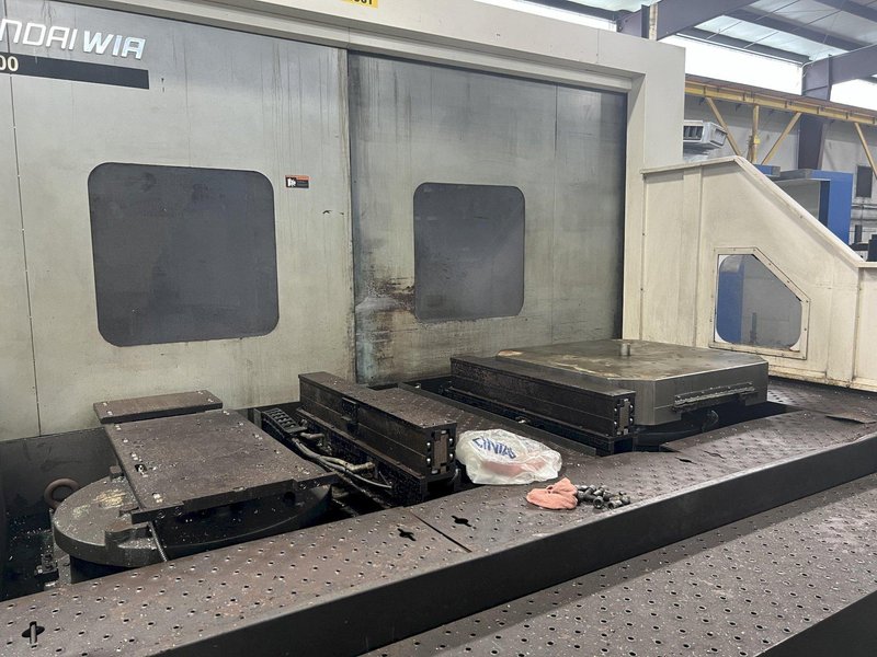 Hyundai Wia #KH1000, CNC horizontal machining center, 82.6" X, 53.1" Y, 55.1" Z, 8000 RPM, 35 HP, CT50, Fanuc, 2010 - LOW PRICE