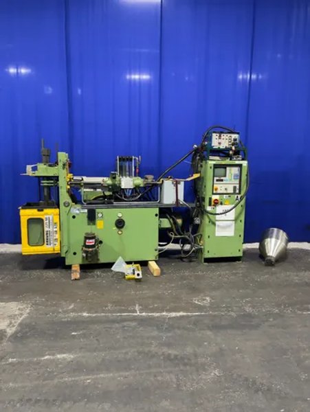 Arburg 350 Kn  Injection Molder - 221 M 350-75 U