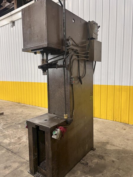 15 TON GREENERD MODEL #HA-15-5 C FRAME HYDRAULIC PRESS 30" STROKE: STOCK #23457