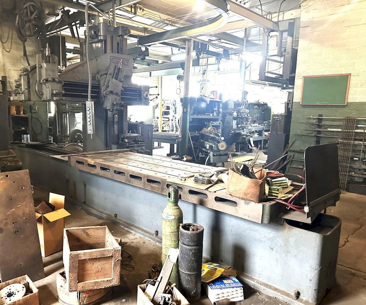 120" x 38" TABLE GRAY 3 HEAD x 40 HP OPENSIDE PLANER: YOBRO #26438