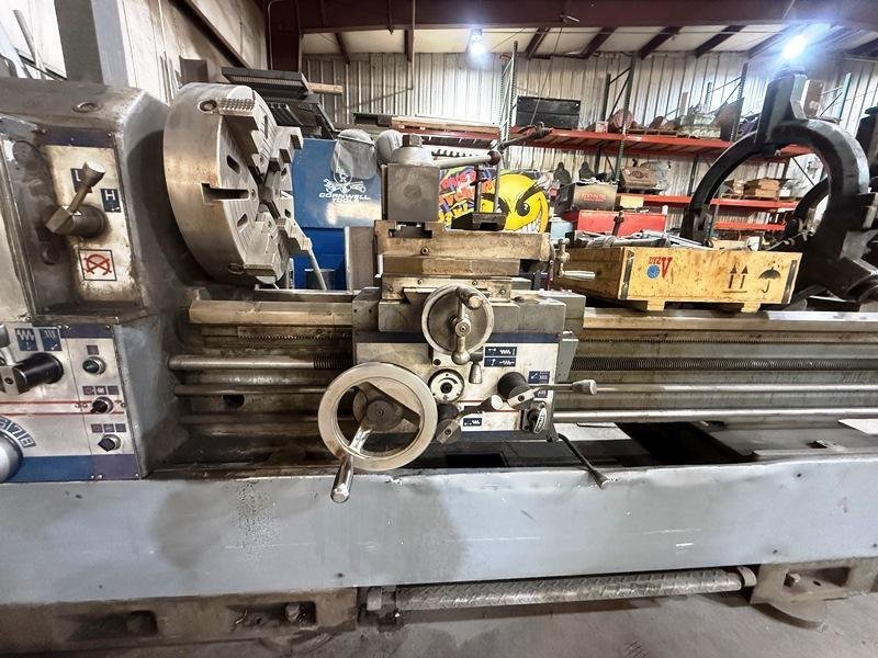 23" X 118" TUDA TUDORMAX GAP BED GEARED HEAD LATHE