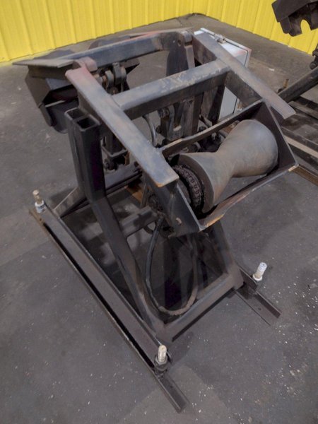 16" OIL PATCH TECHNOLOGIES (OPT)  (NEW 2015) MODEL #TDS-150 MAGNETIC PARTICLE INSPECTION MACHINE SYSTEM, FOR  DOWN HOLE PIPE &amp; TUBE: STOCK #19389