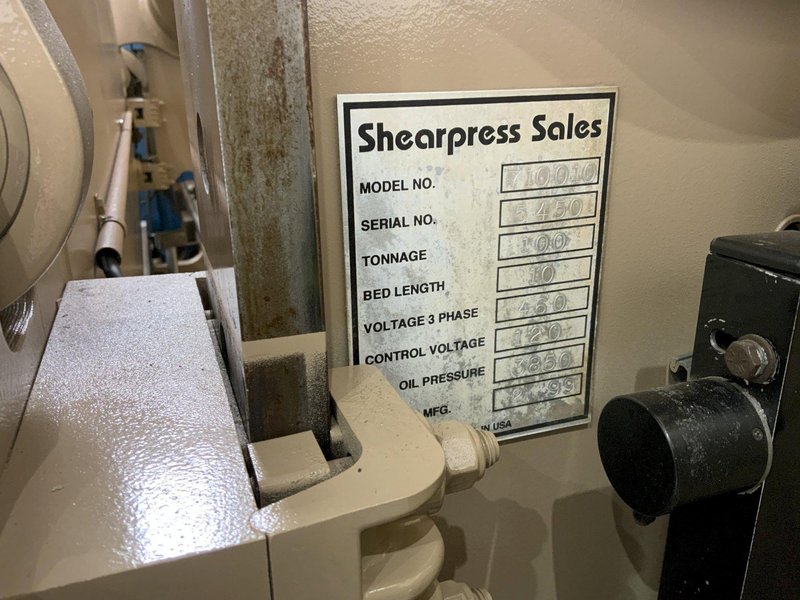 100 TON X 10' ACCURPRESS HYDRAULIC PRESS BRAKE: STOCK #80843