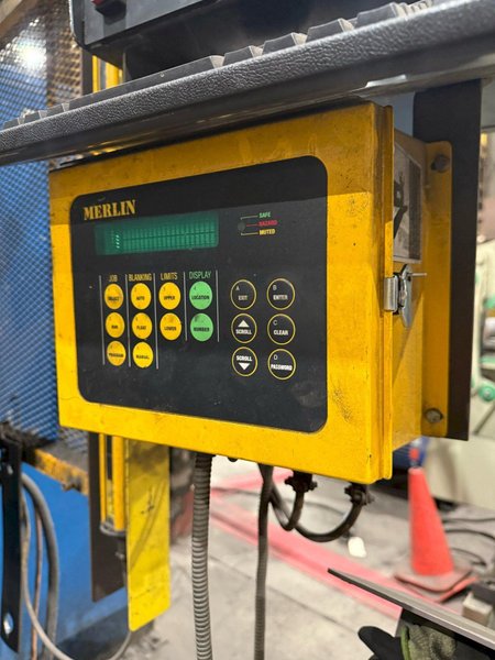230 TON X 14' CINCINNATI 230AFX12 AUTOFORM HYDRAULIC PRESS BRAKE WITH UPGRADED CONTROL. STOCK # 0112226