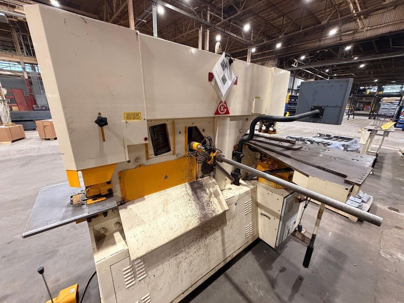 110 Ton Geka Hydracrop 110/180 SD Hydraulic CNC Ironworker, 2017 CNC feeder/positioner