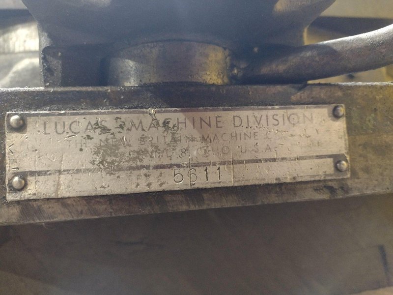 48" X 48" X 27,000 LBS LUCAS PNEUMATIC AIR LIFT ROTARY TABLE: STOCK 19781