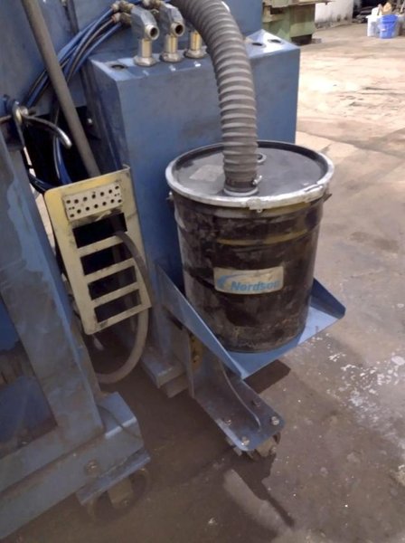 NORDSON POWDER COAT PAINT SYSTEM WITH FEEDER &amp; I-CONTROL. STOCK # 0985226
