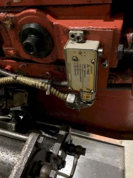 AMADA HA-400 HORIZONTAL BANDSAW USED