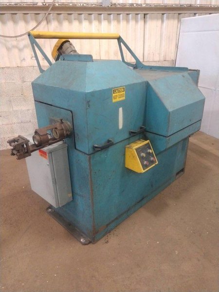 5/8" DECAPADOR 2 PLANE MODEL #M.68 WIRE DESCALER