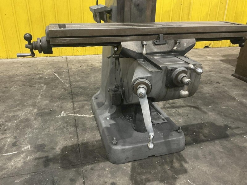 2 HP BRIDGEPORT SERIES I VERTICAL RAM TYPE KNEE MILL: YOBRO #26187