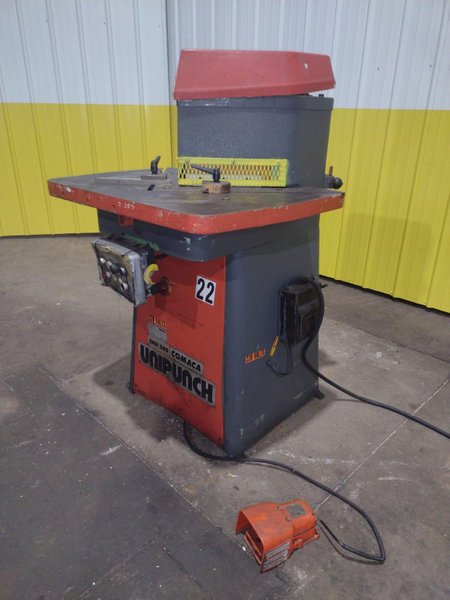 10" X 10" X 1/8" COMACA MODEL EHN-260 UNIPUNCH HYDRAULIC NOTCHER: STOCK 12983