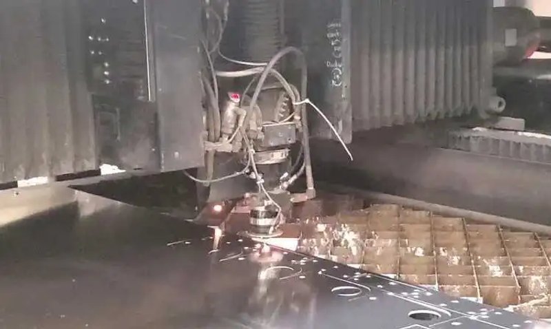 1998 CINCINNATI CL-6 | Laser Cutters