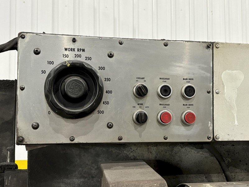 CINCINNATI MILACRON 273A UNIVERSAL INTERNAL GRINDER. STOCK # 0778325