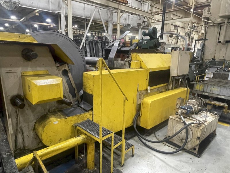 20,000 lbs. x 30" US Machine Heavy Duty Coil Cradle - Straightener and Servo Feed Coil Feed Line, Quoted with New Servo Controls