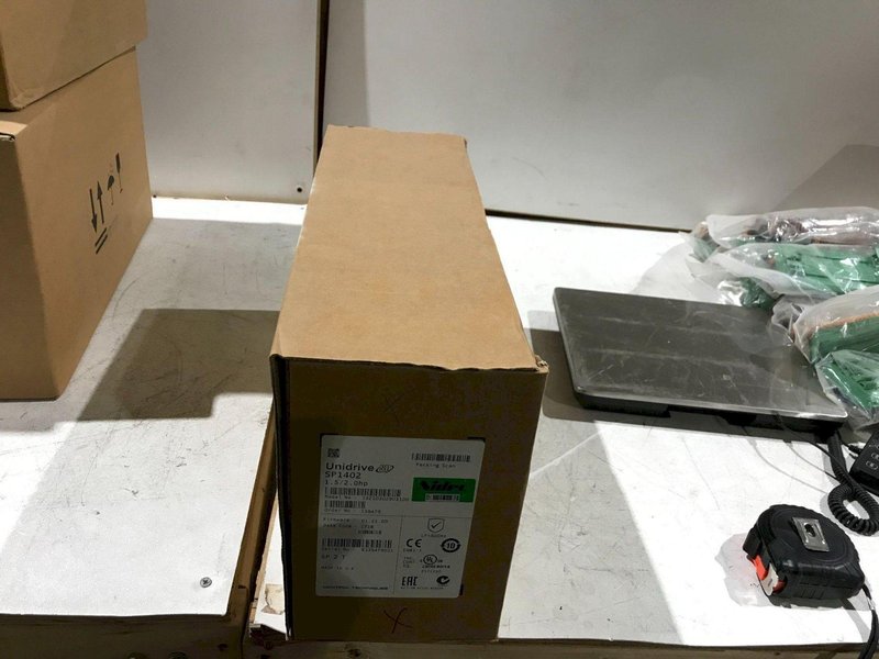 CONTROL TECHNIQUES DRIVES AND DRIVE SUPPLIES SP1402