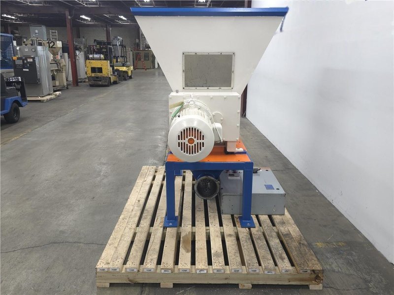 Shred Tech Used ST-20 Shredder, 12" x 26", 20 HP, 40 cutters