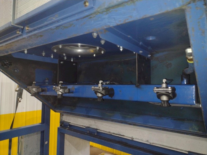 NORDSON POWDER COAT PAINT SYSTEM WITH FEEDER &amp; I-CONTROL: YOBRO #26271