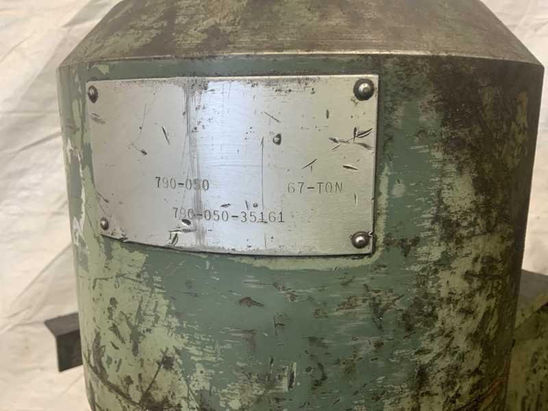 (2) 90 TON W A WHITNEY FLANGE HYDRAULIC PUNCH PRESS: STOCK #78821