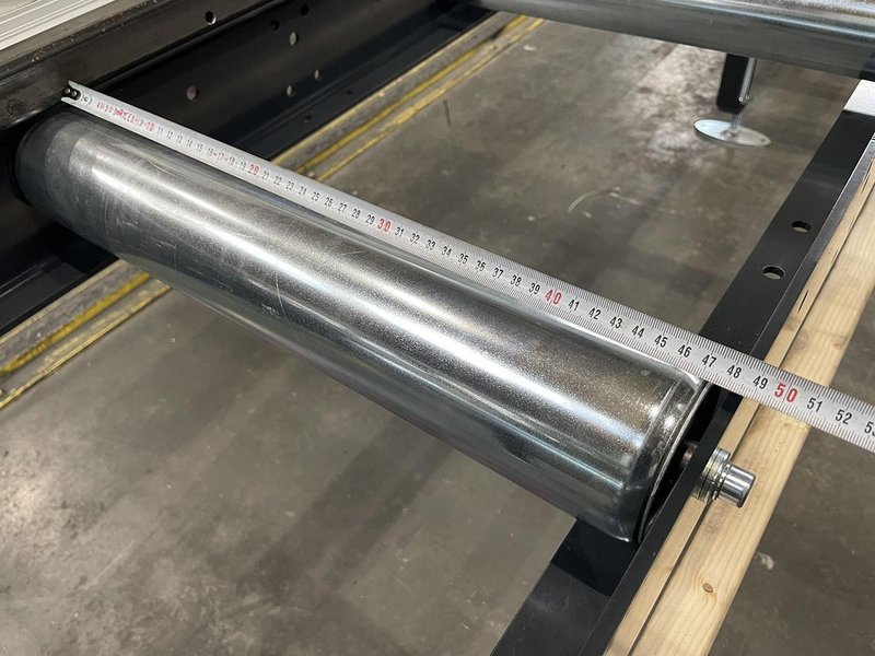 ZM - 6 meter rollerconveyors with digital backgauge