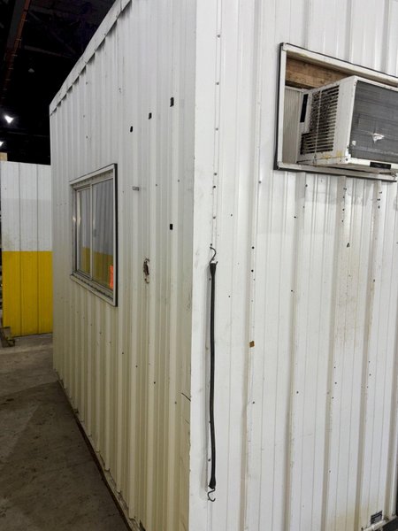8' X 10' X 8'6" SOMMERS MOBILE LEASING MODEL N MOBILE OFFICE CONTAINER: YOBRO #23815