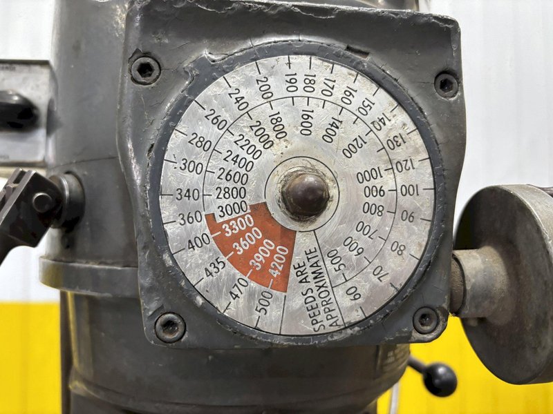 1.5 HP BRIDGEPORT RAM TYPE VERTICAL MILL: STOCK #22881