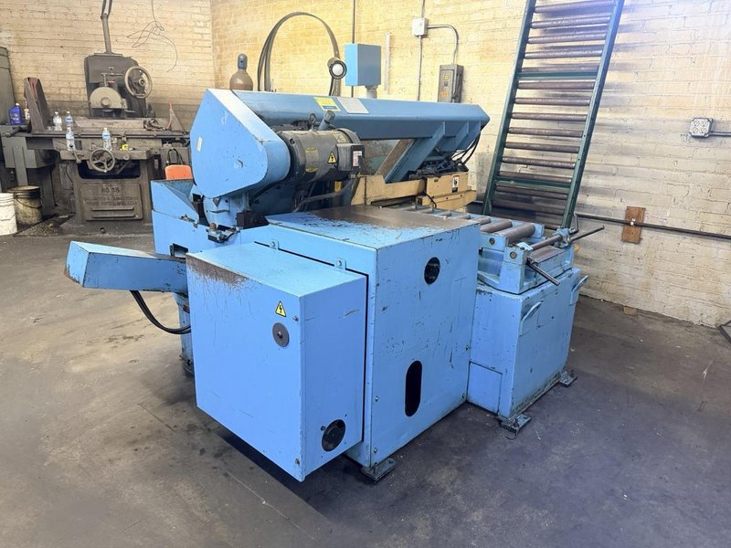 DoAll 13″ x 13″ Model C-3300NC Automatic Horizontal Bandsaw, 1998 –  NC Control, Programmable Job Memory,  Auto Shuttle Indexing Bar Feed