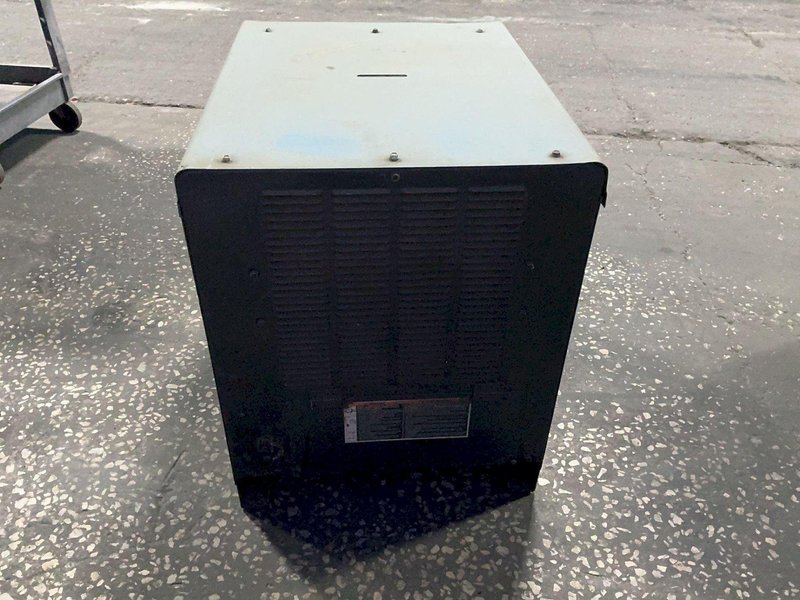 Miller 375 Welder - Delta-fab