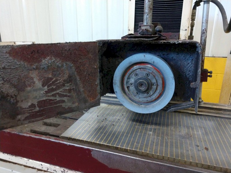 16" X 32" CHEVALIER MODEL #FSG1632AD HORIZONTAL 3 AXIS SURFACE GRINDER: STOCK 12711