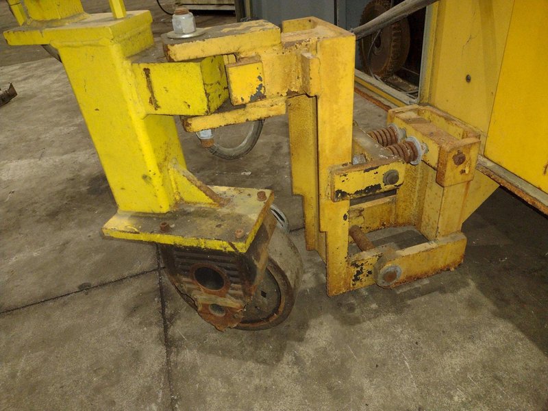 3,000 LBS GREEN VALLEY DOUBLE LEVEL MODEL #2332 DIE CHANGOVER CART: YOBRO #24611