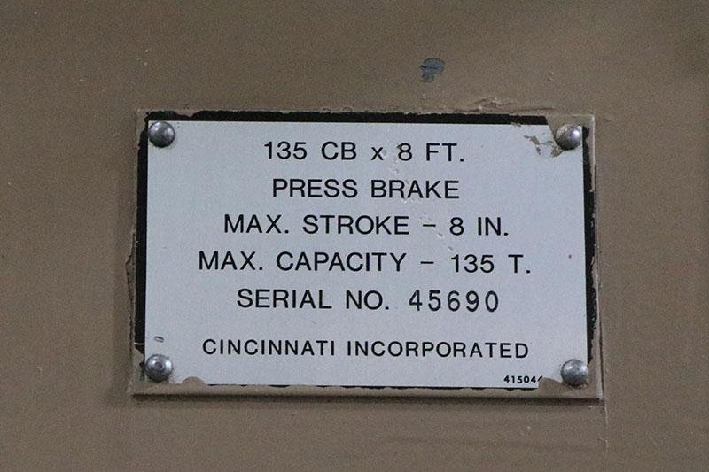 135 Ton x 10 Ft Cincinnati Hydraulic Press Brake Model 135CB8