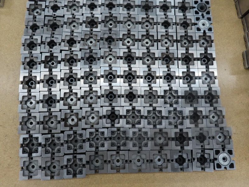 System 3R Macro Pallet / Electrode Holders- Large Assortment- Auction Item