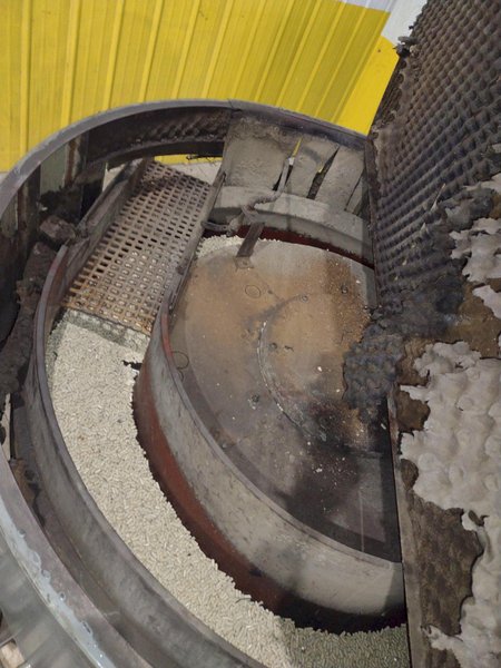 7.6 CU FT ALMCO MODEL #OR-9VLR ROTARY VIBRATORY FINISHER &amp; DEBURRER: YOBRO #25014