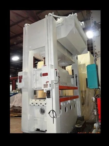 PACIFIC 400 TON STRAIGHT SIDE HYD PRESS, S/N 5610, STOCK# 13200J