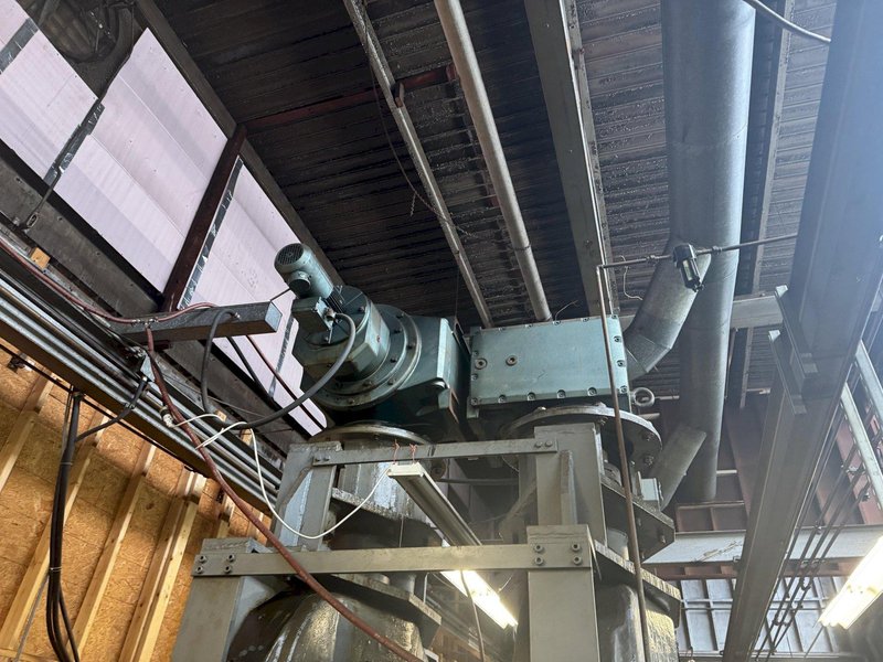 20" WIDE X 22" ROLL DIAMETER 4-HI BLISS 100 HP POWERED ROLLING MILL. STOCK # 0886025