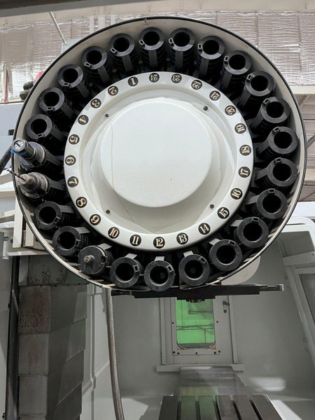 Yama Seiki VMB-1100 CNC Vertical Machining Center – Mill