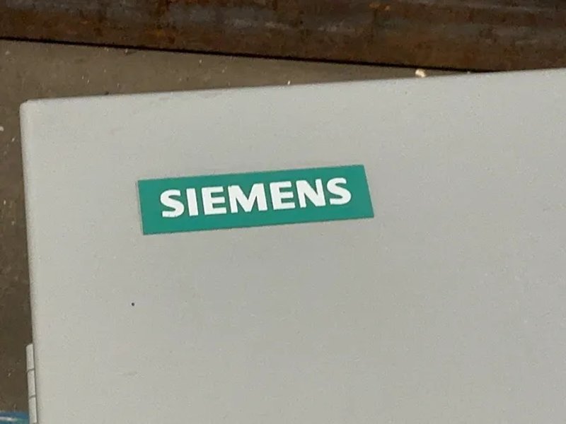 Siemens  400 Amps  Heavy Duty Safety Switch  - Hf365