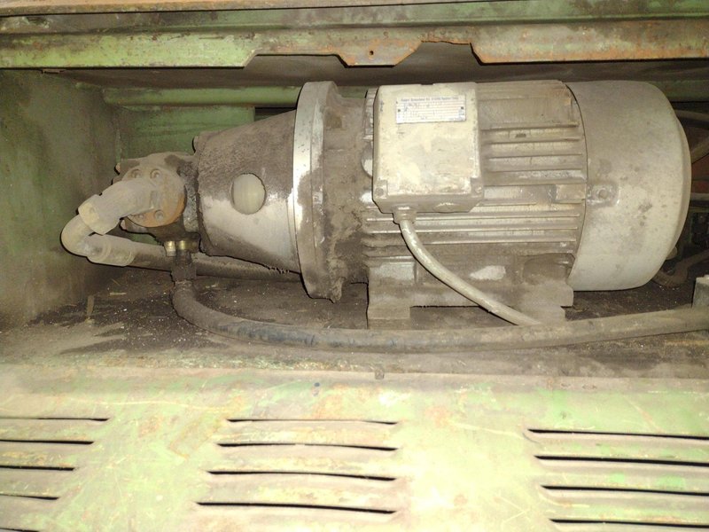 110 TON PEDDINGHAUS "PEDDIWORKER" 1100G HYDRAULIC IRONWORKER: STOCK #22724