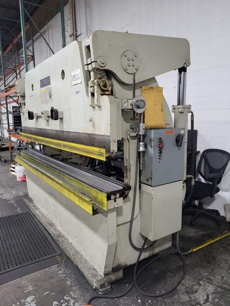 Accurpress 130 Ton X 10′ Press Brake, 1985