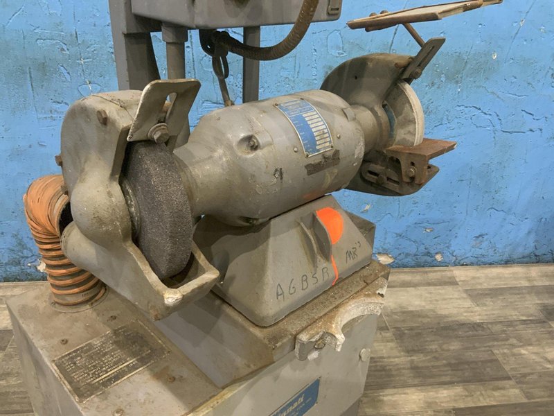 1/2 HP CINCINNATI DOUBLE END GRINDER: STOCK #81496