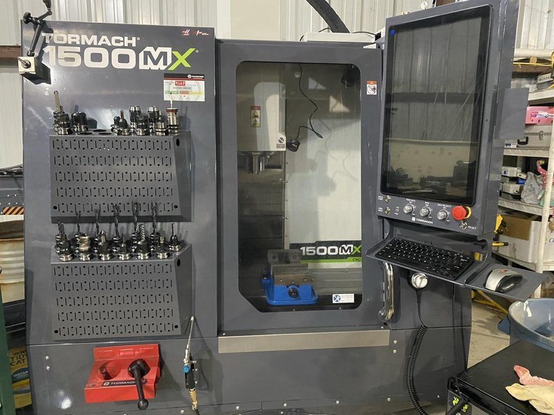 Tormach 1500MX VMC, 2025 – Chip Conveyor