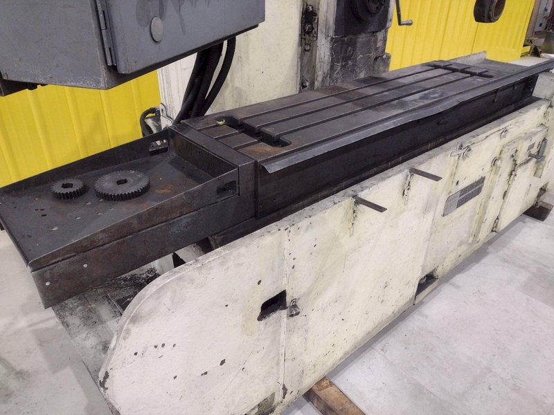 36" X 10 HP KEARNEY &amp; TRECKER MODEL #1536A HORIZONTAL SIMPLEX MILL: STOCK #20256