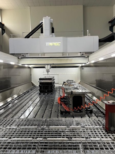 2022 APEC G3060-5L 5-Axis Gantry Mill - 15,000 RPM, Heidenhain Control
