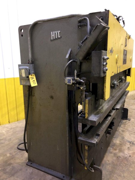 30 TON X 10' HTC MODEL #830GS HYDRAULIC PRESS FLANGED BED PUNCH BRAKE: STOCK 16953