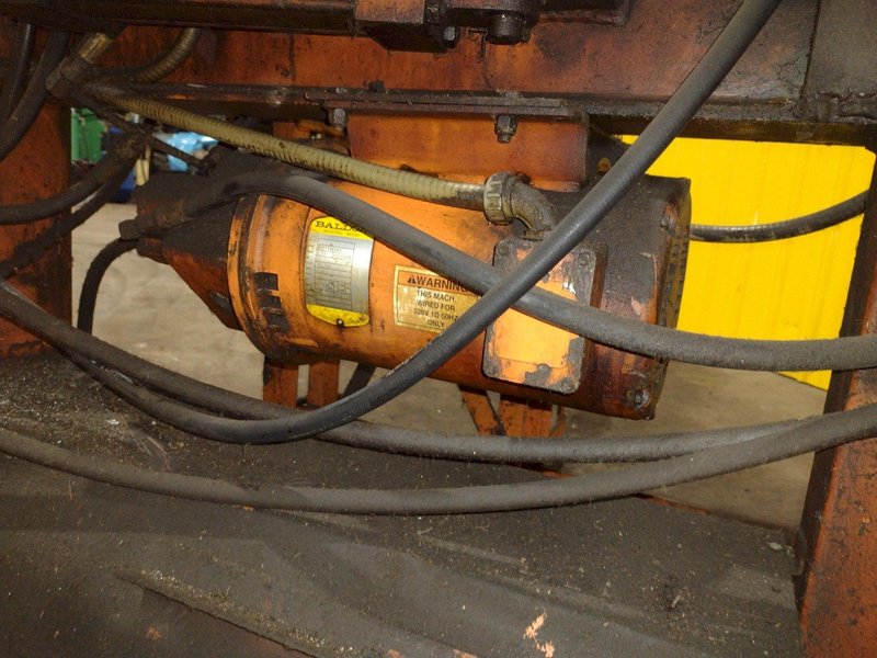 3" HUTH MODEL #2007 HYDRAULIC RAM TYPE TUBE BENDER &amp; END FORMER: STOCK #19709