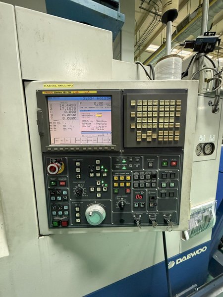 2005 Doosan Puma 2000SY Used CNC Lathe For Sale